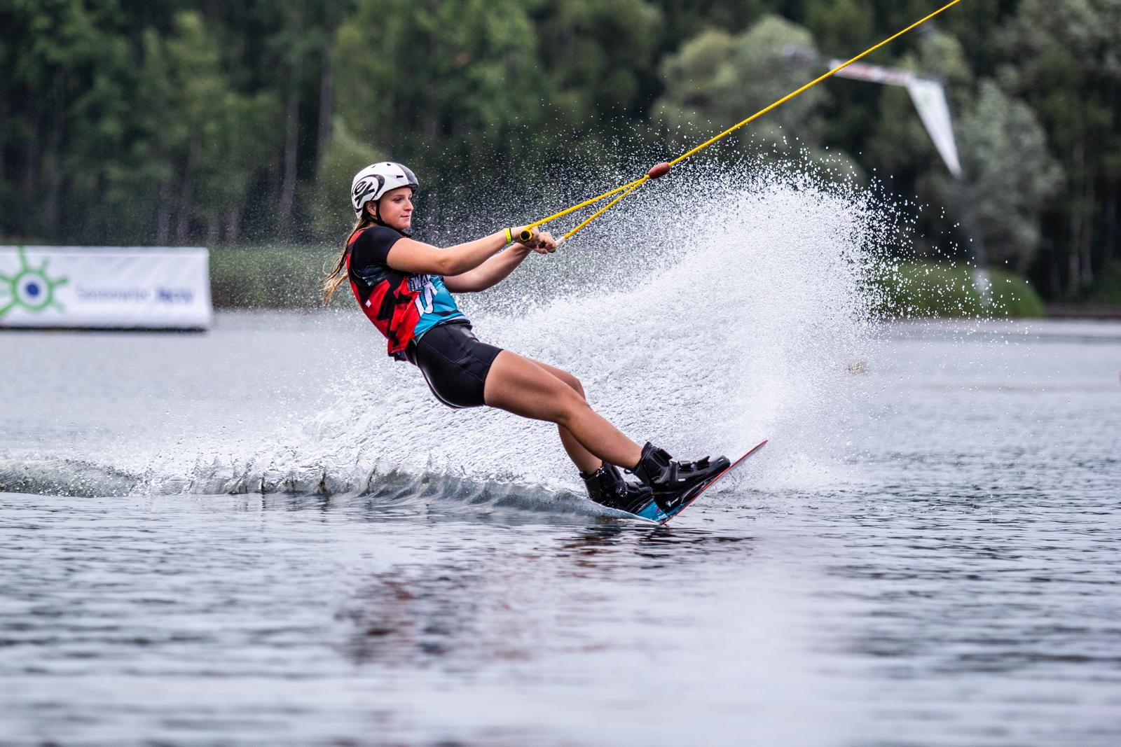 Izzy Goode x Recovapro : Team GB wakeboarder